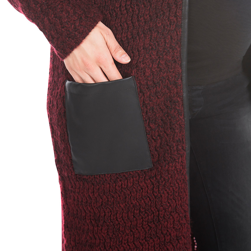 Gilet largo de embarazo de punto con detalles en efecto piel 