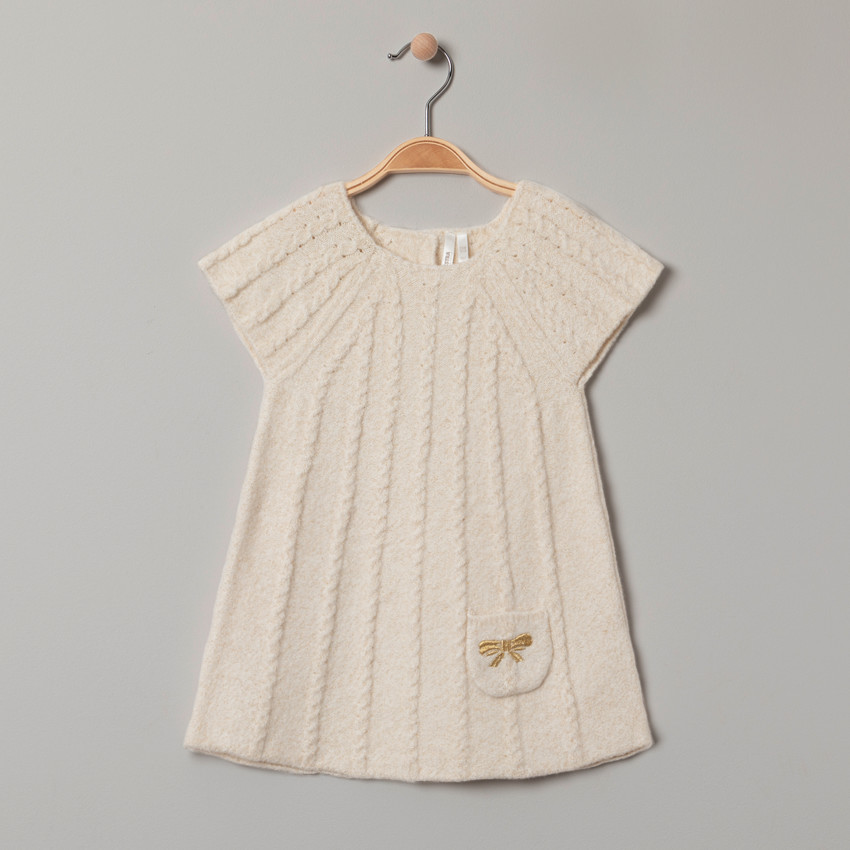 Vestido de manga corta en tejido de punto y bolsillo con lazo bordado  Additional Vestido de manga corta en tejido de punto y bolsillo con lazo bordado