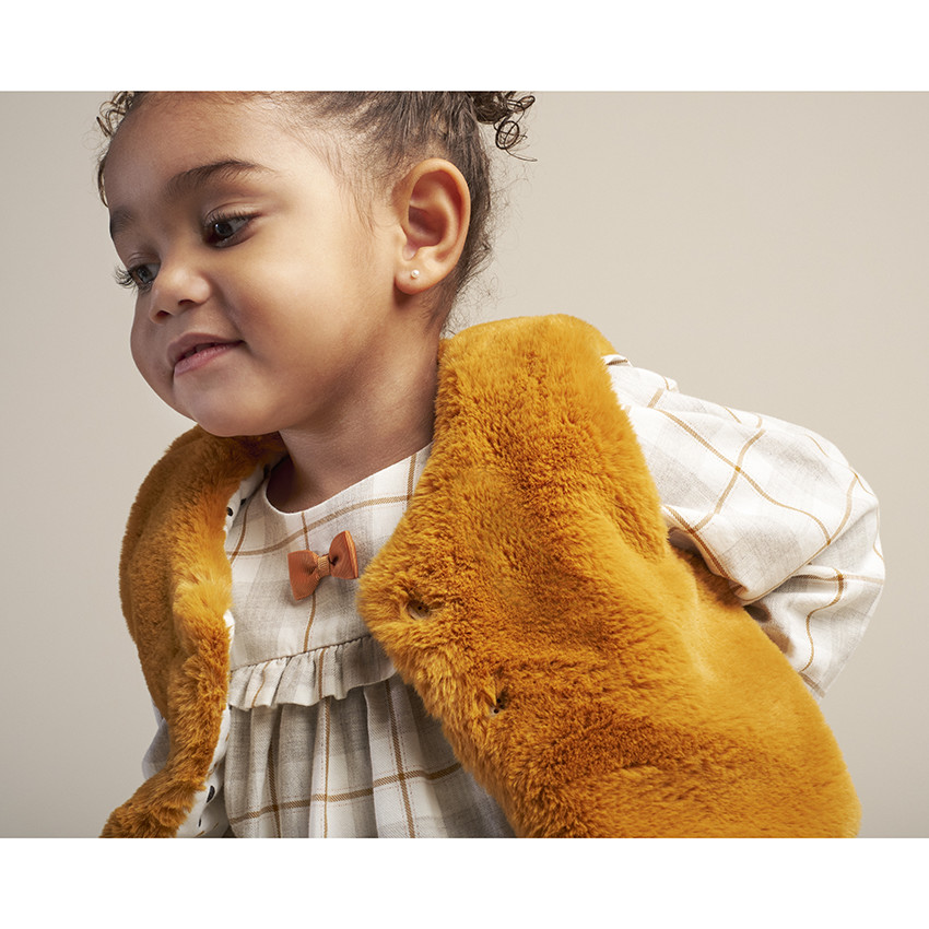 Chaleco sin manga falsa piel forrado  jersey con lunares  