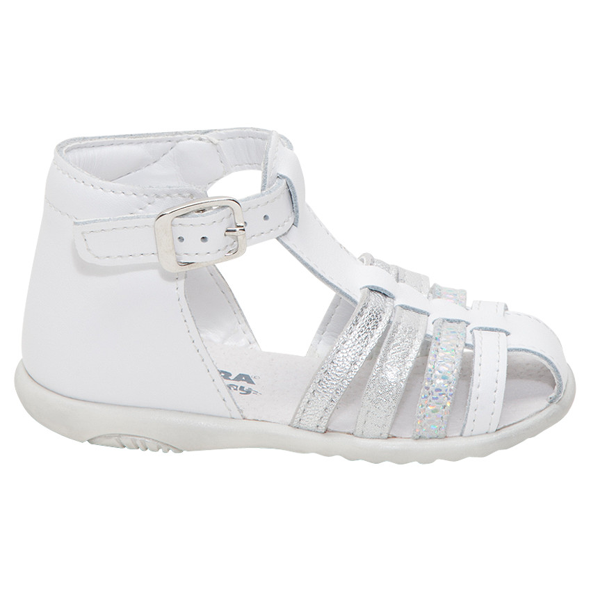 Sandalias de cuero con tiras brillantes 