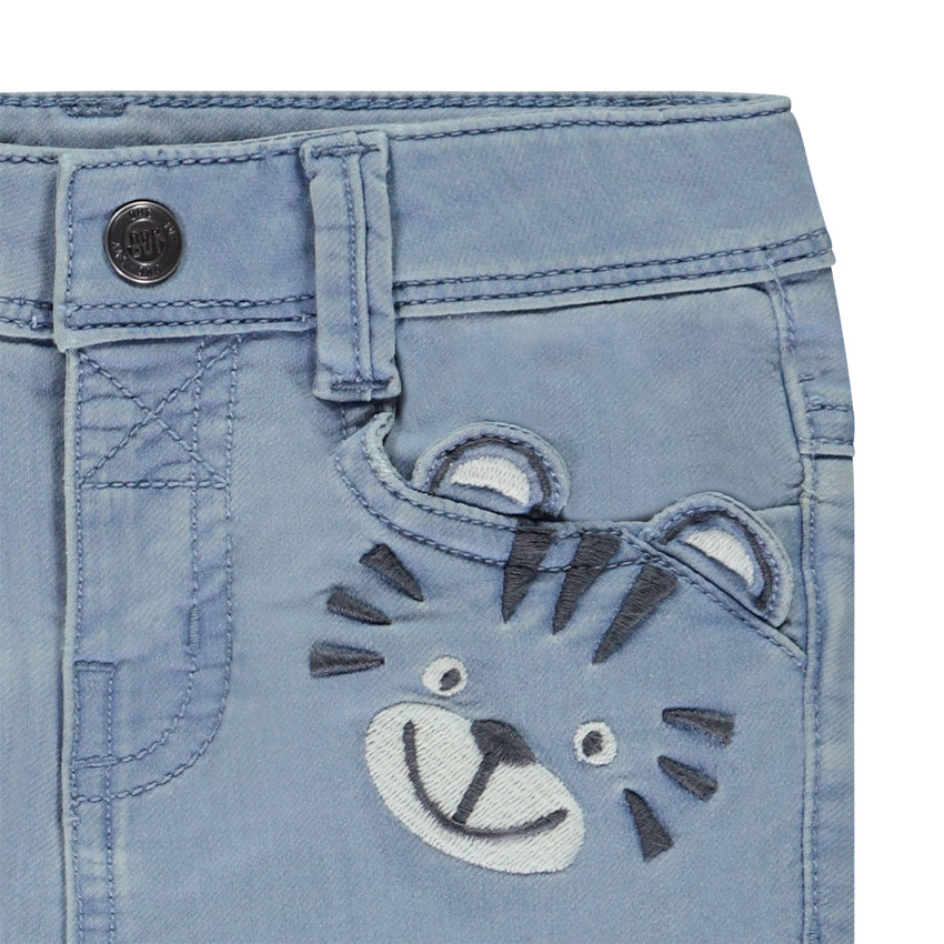 Jean lúdico efecto denim con bordado para bebé niño 
