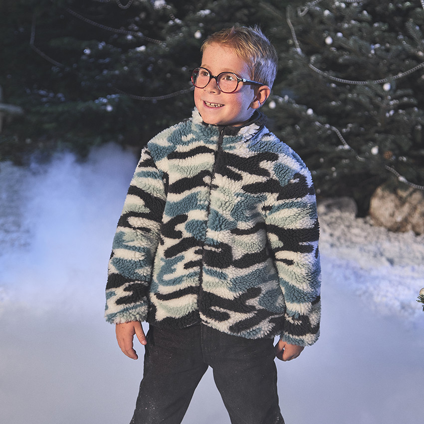 Chaqueta de sherpa con estampado de camuflaje niño 
