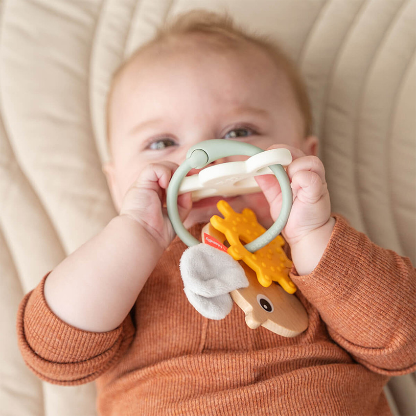Juguete anillo de actividades con mordedor Happy clouds 