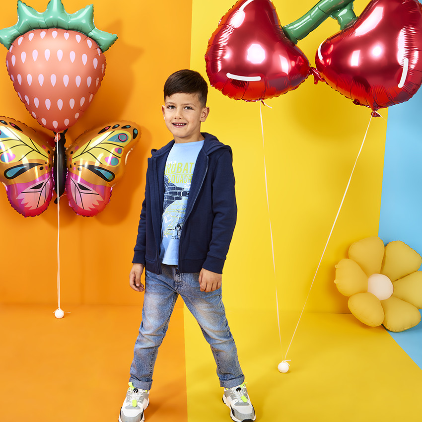 Chaqueta con capucha de felpa lisa para niño 