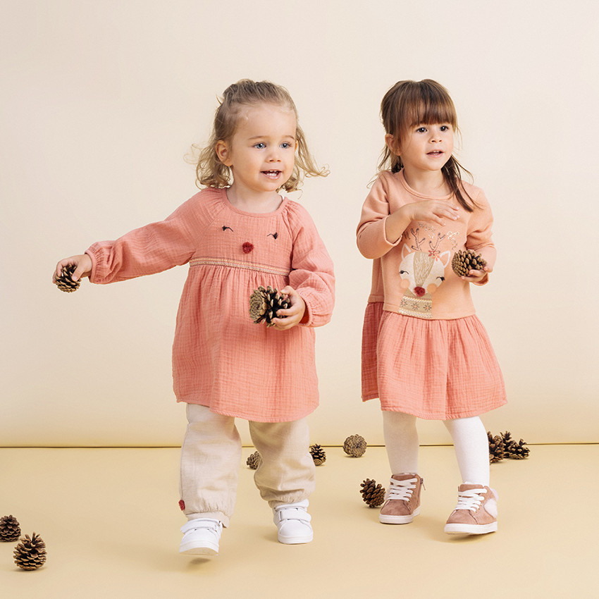 Robe effet 2 en 1 à animaux printés et broderies  Additional Robe effet 2 en 1 à animaux printés et broderies