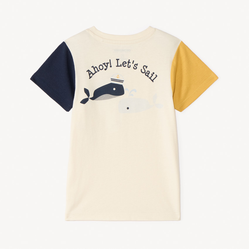 Camiseta de manga corta color block para bebé niño. 