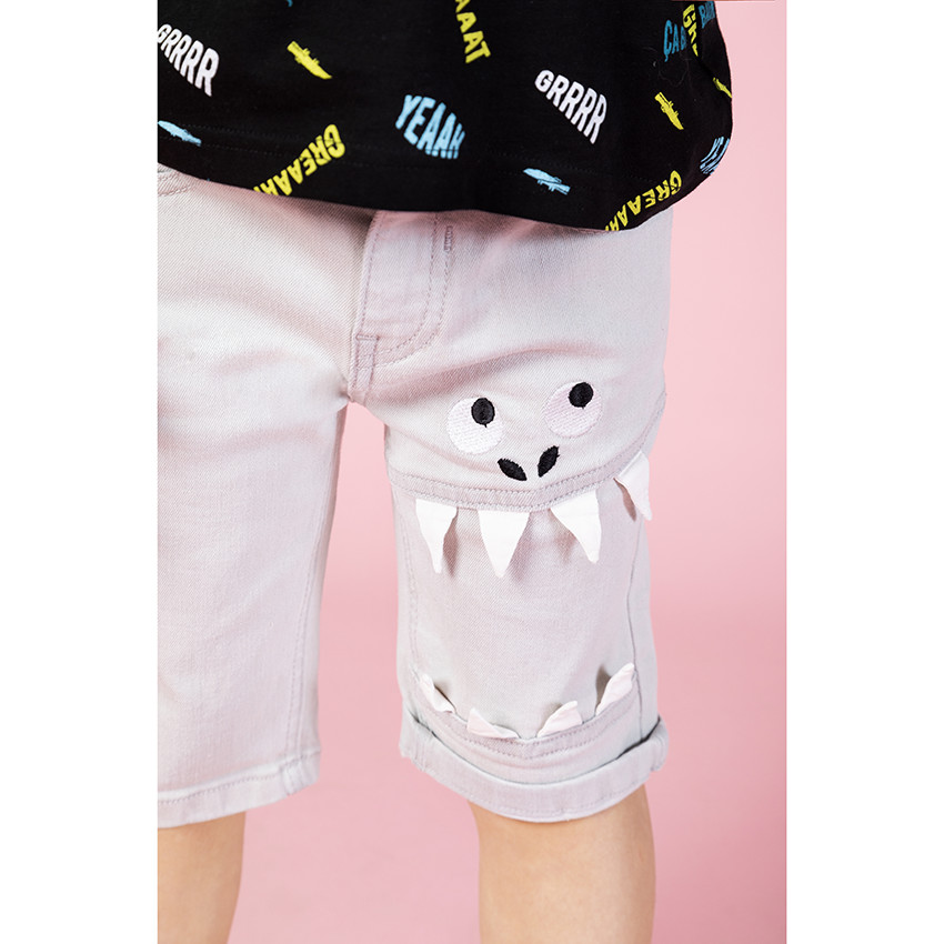 Bermudas vaqueras cocodrilo  Additional Bermudas vaqueras cocodrilo