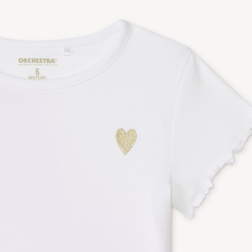 Camiseta de manga corta de punto acanalado con bordado de corazón para niña 