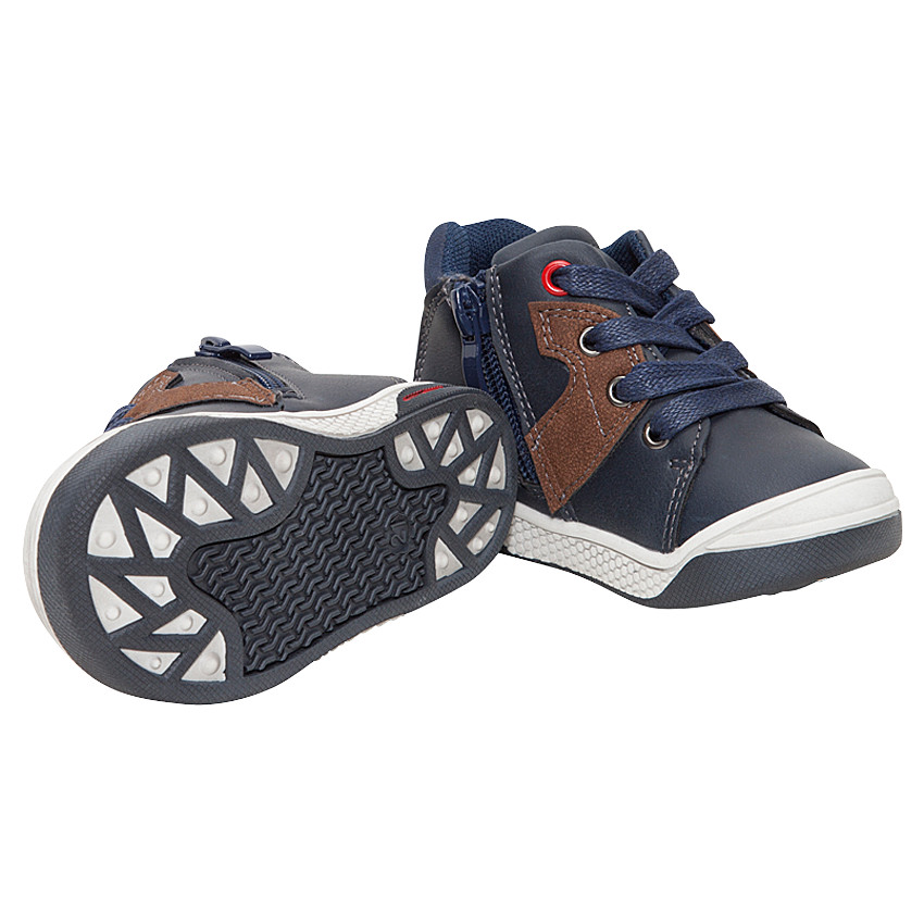 Botines efecto cuero liso con cordones y cremallera 