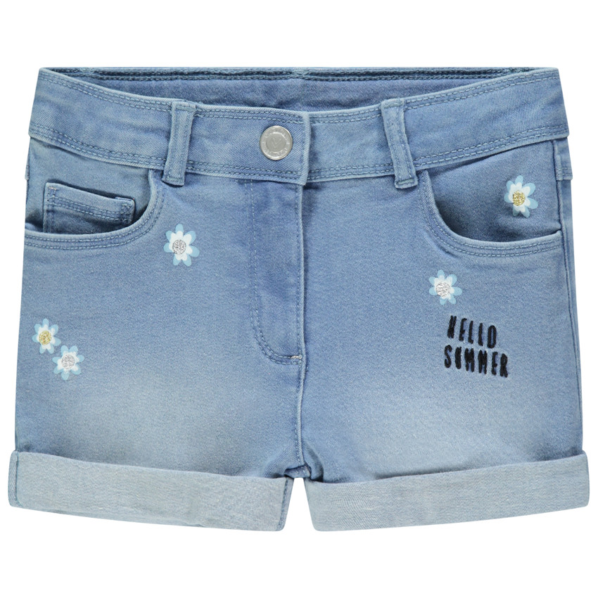 Short efecto lavado flores bordadas 
