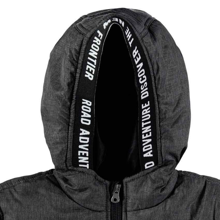 Plumífero acolchado jaspeado con forro micropolar para niño. 