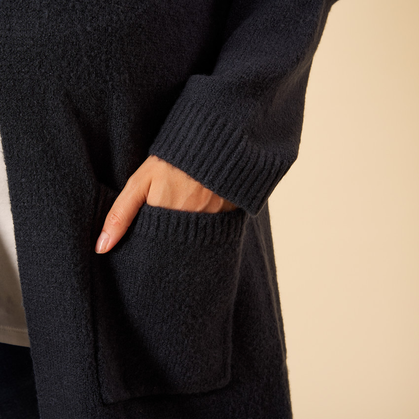 Chaqueta larga de punto liso con bolsillos para mujer 