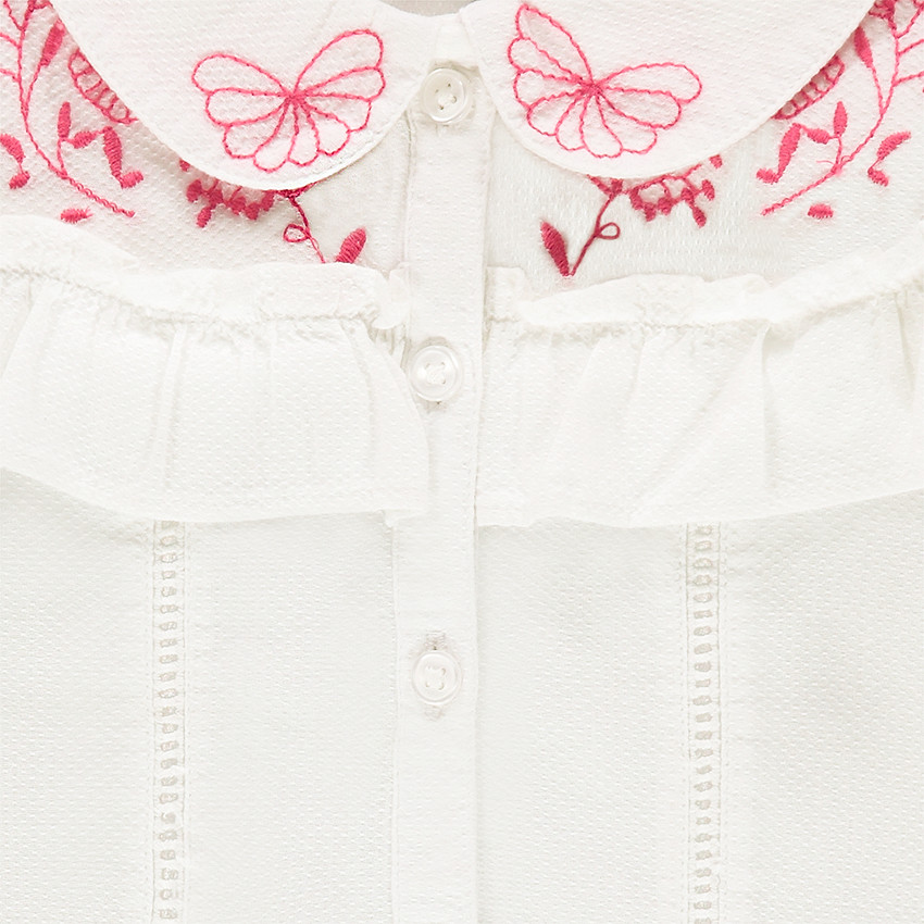 Camisa de algodón de fantasía con bordados y volante  Additional Camisa de algodón de fantasía con bordados y volante
