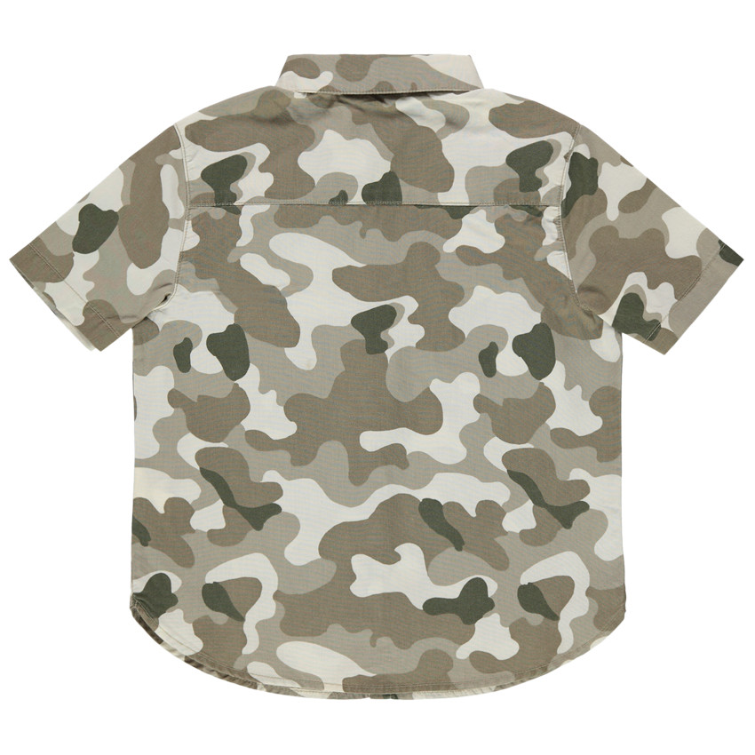 camisa mangas cortas estampado camouflage à bolsillos   Additional camisa mangas cortas estampado camouflage à bolsillos