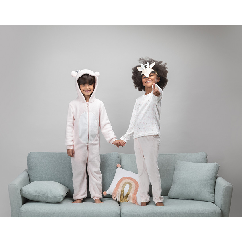 Pijama de terciopelo con antifaz 