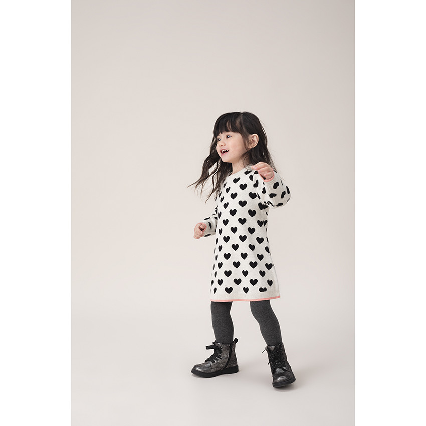 Vestido de punto de manga larga con corazones en contraste 