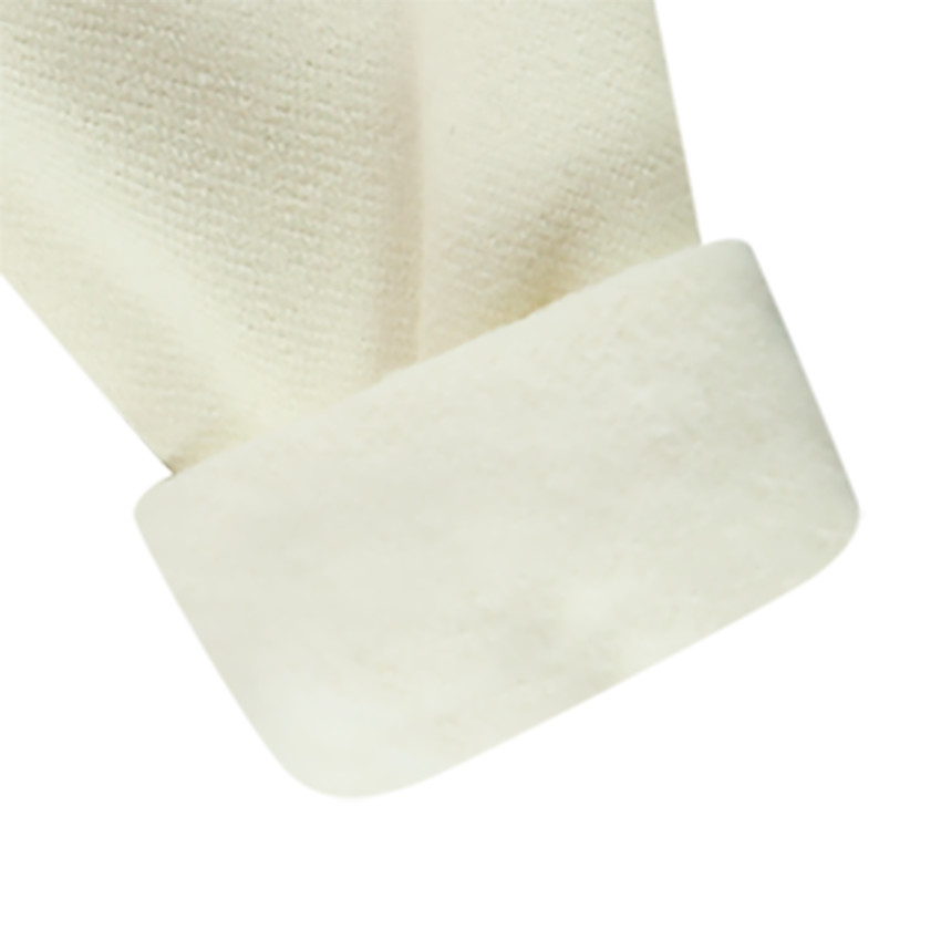 Sudadera con capucha en lana con estampado del Rey León para niña 