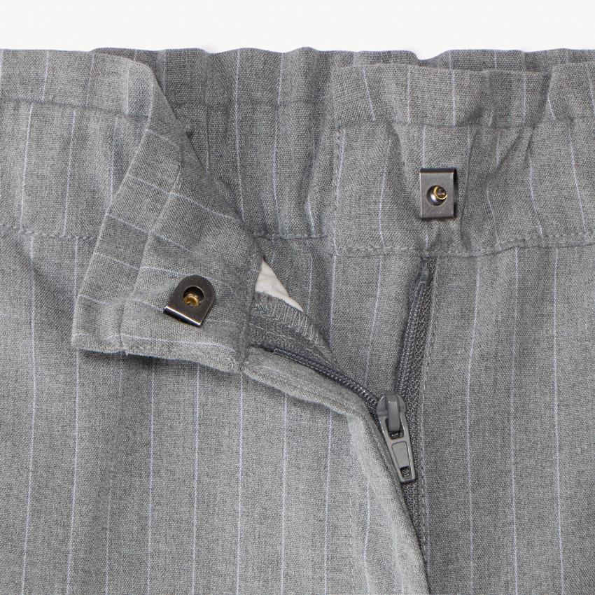 Pantalón recto de tela a rayas para niña 