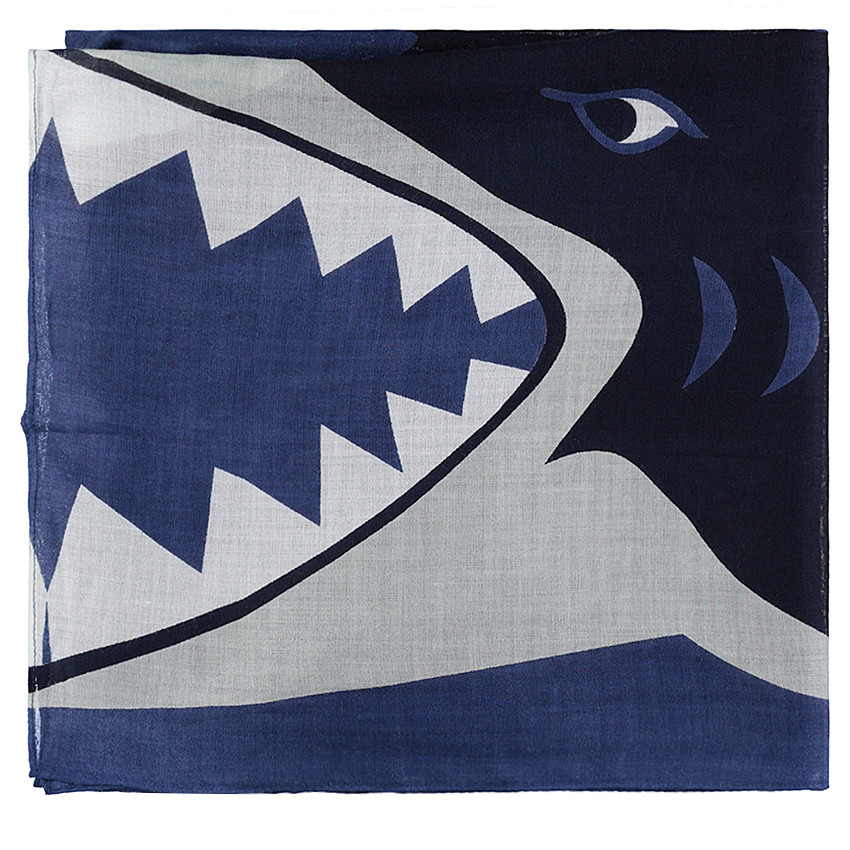 Pañuelo de gasa de viscosa con dibujo de tiburón 
