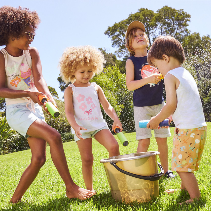 Camiseta sin mangas lisa con tirantes con volantes y estampado para bebé niña 