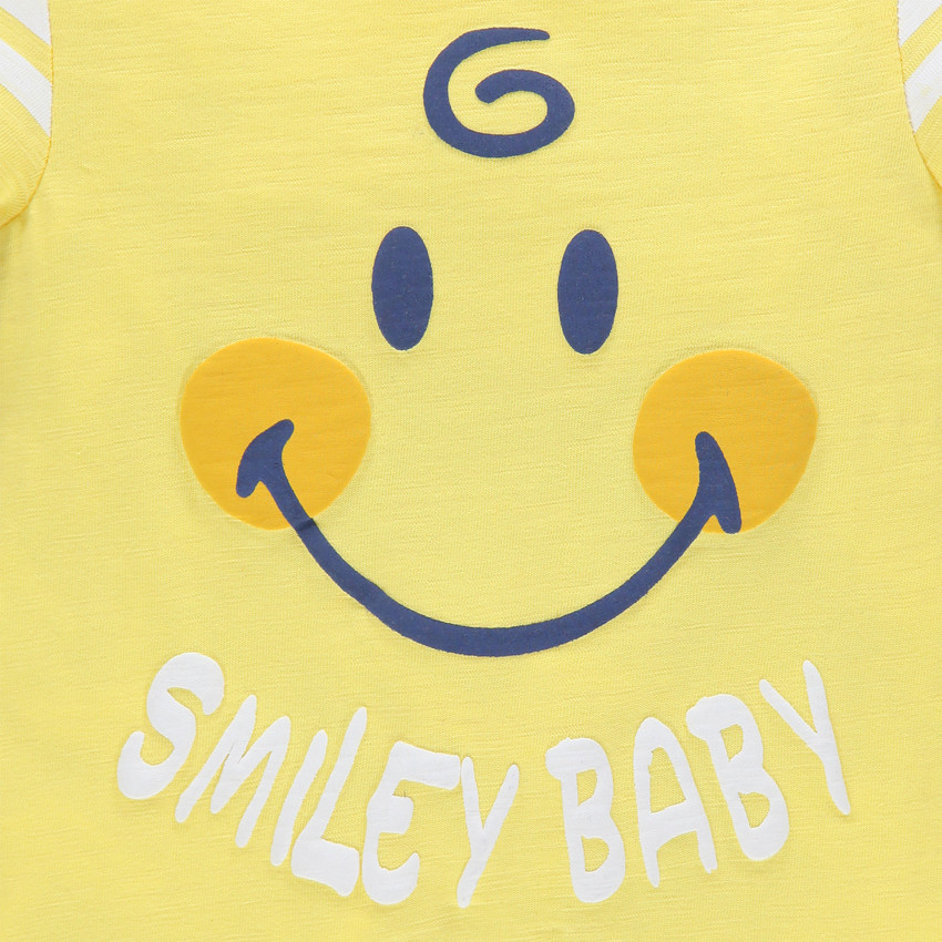 Camiseta manga corta con estampado 