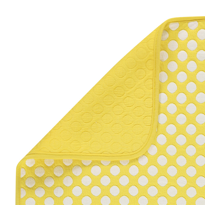 Colcha de lunares 80 x 80 cm  Additional Colcha de lunares 80 x 80 cm