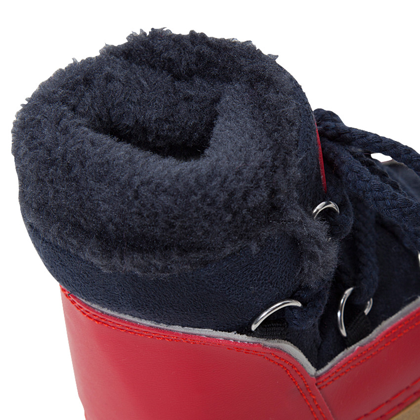 Zapatillas bicolores con interior de sherpa 