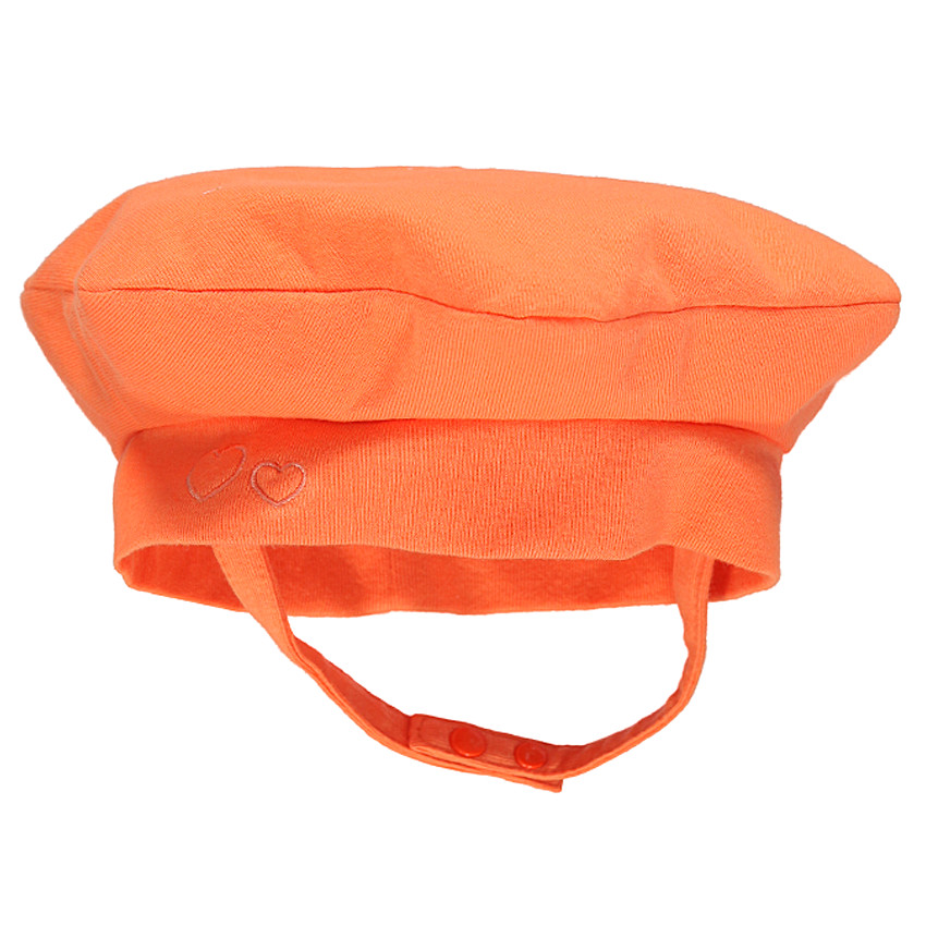 Boina de punto naranja con forma de estrella  