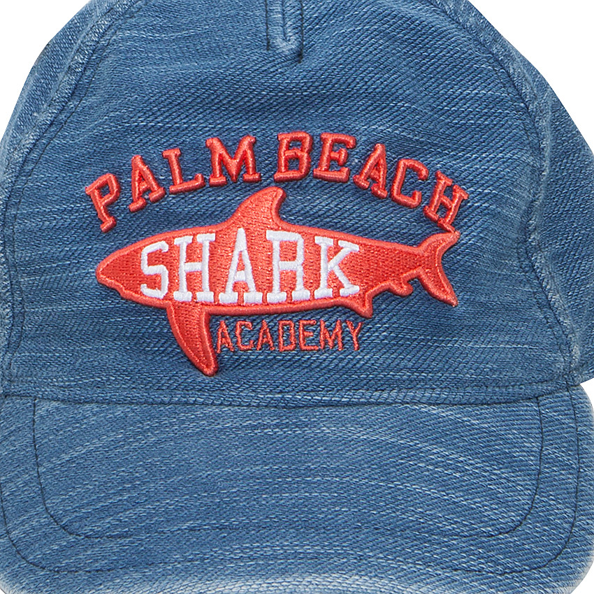 Visera de muletón con efecto vaquero y parche con tiburón bordado 