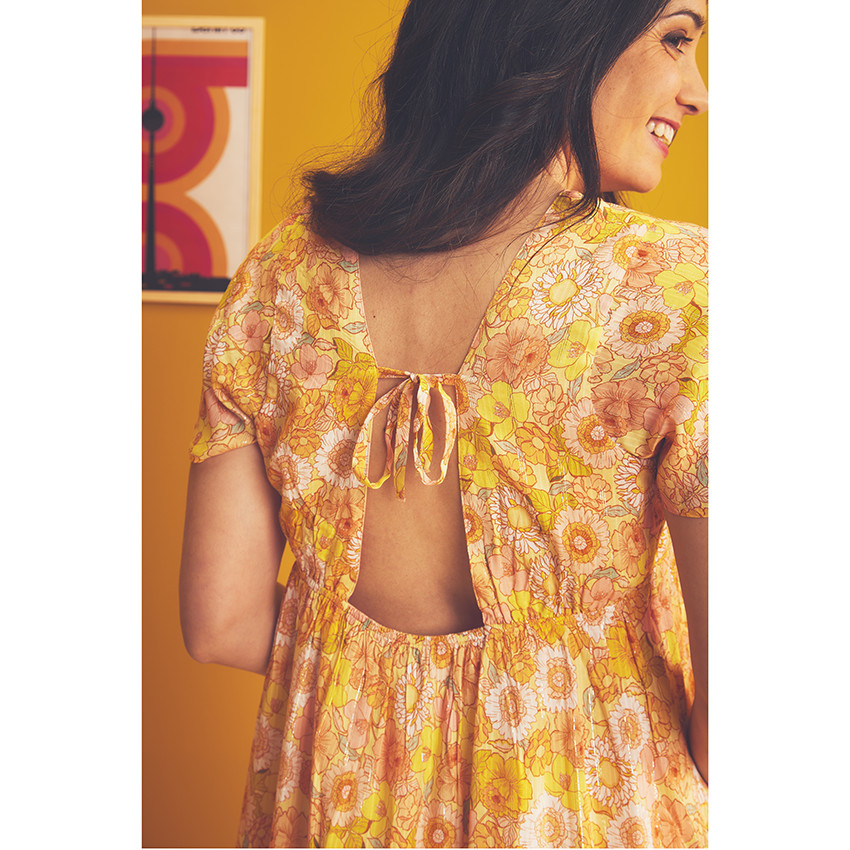 Vestido de manga corta con volantes y estampado retro para mujer 