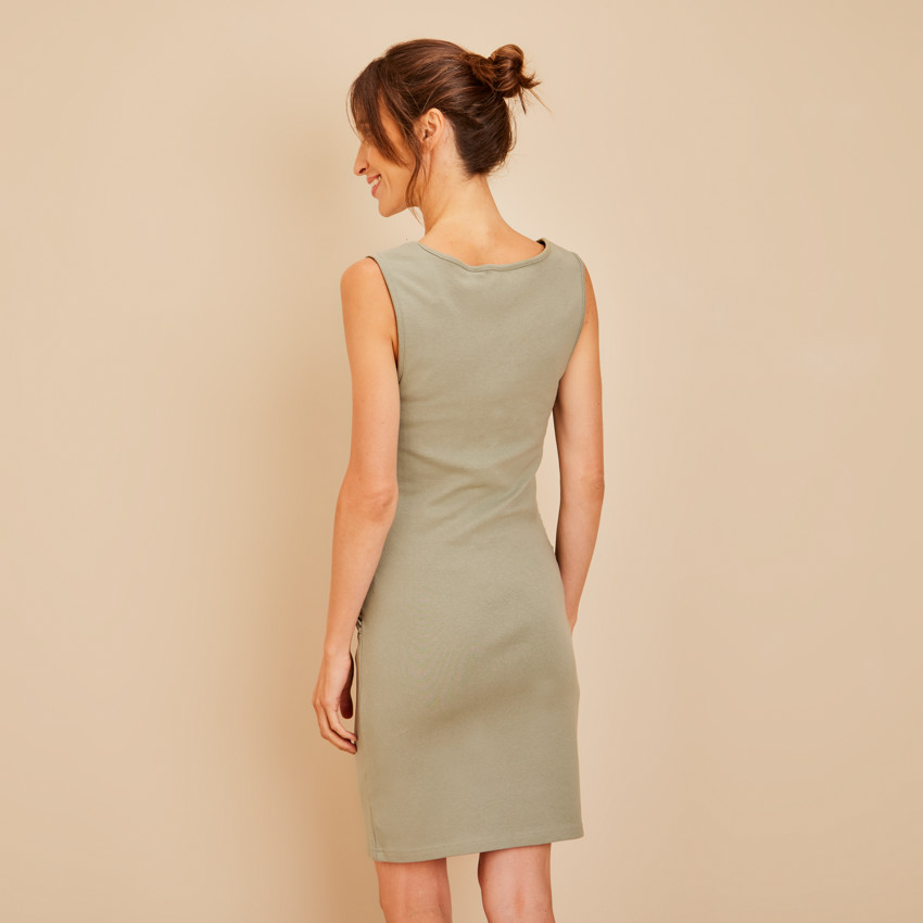 Vestido de punto para embarazada con bordado 