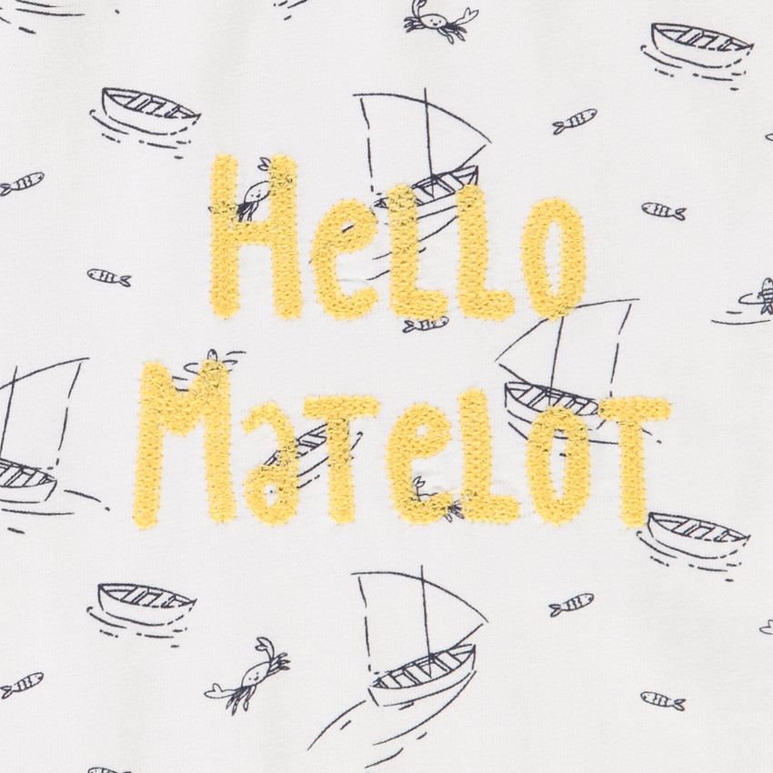 Camiseta de manga corta estampada con barcos para bebé niño 