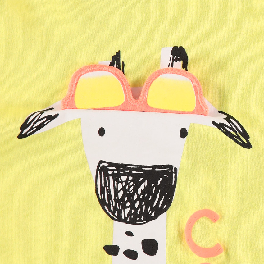 Camiseta de manga corta y estampado de jirafa con gafas 