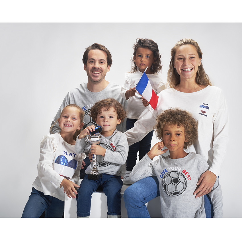 Camiseta con estampado de fútbol para hompe 