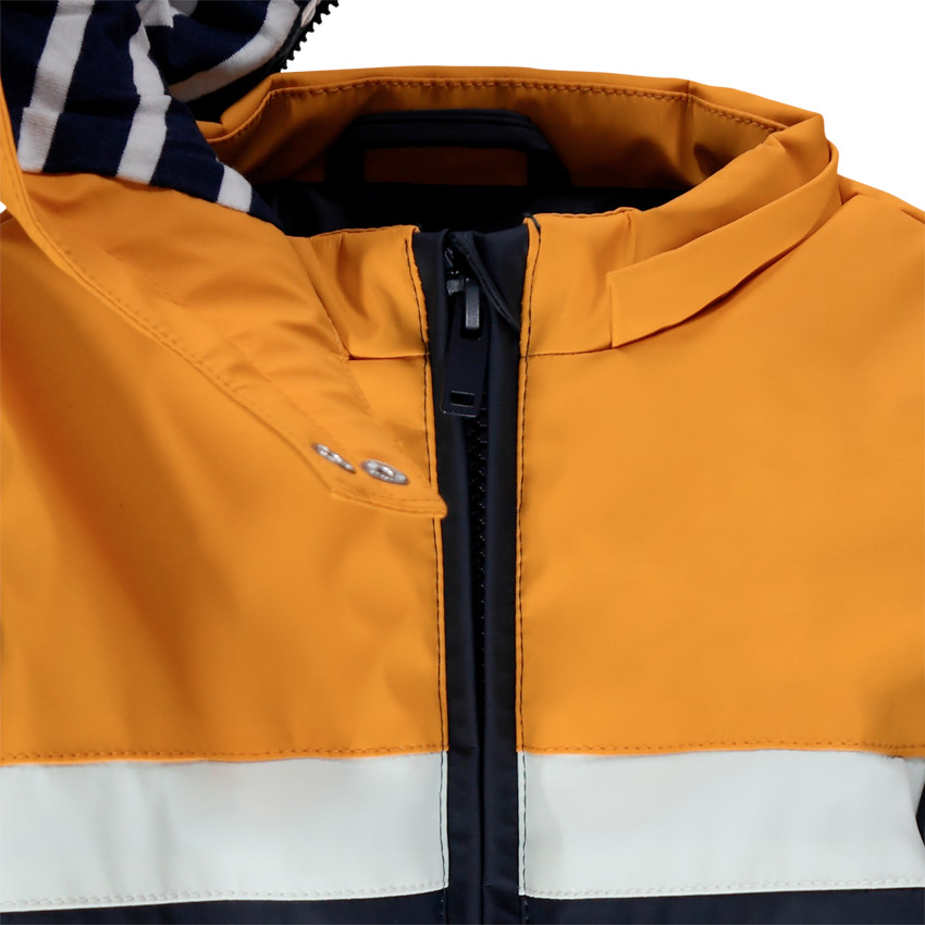 Coupe-vent en gomme à doublure rayée 