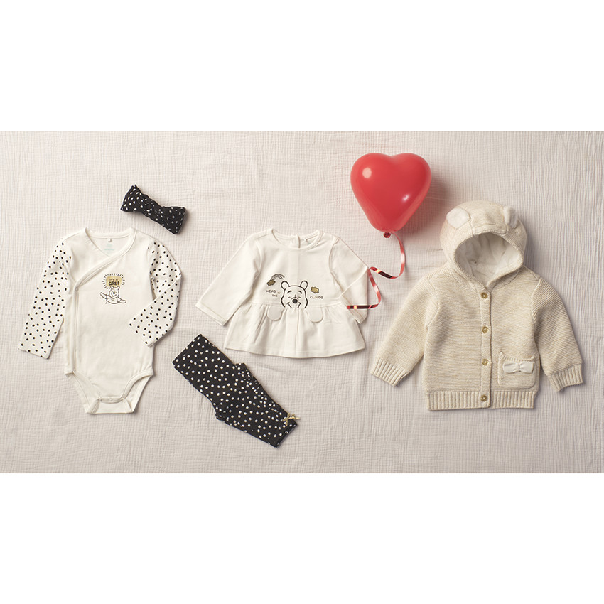 Ensemble avec tunique print Winnie Disney et pantalon à pois 