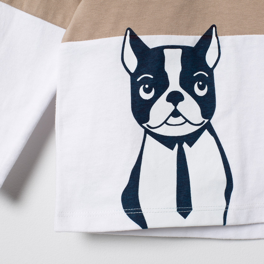 Polo tricolor cuello teddy estampado bulldog francés  