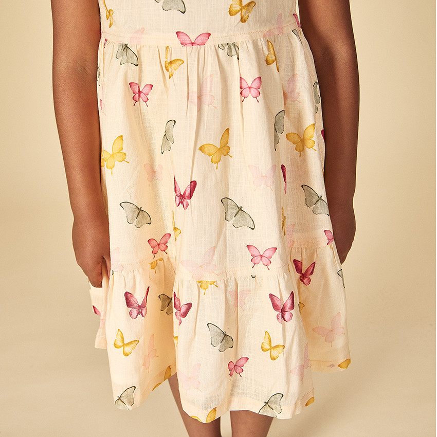 Vestido con hombros caídos estampado mariposas para niña 