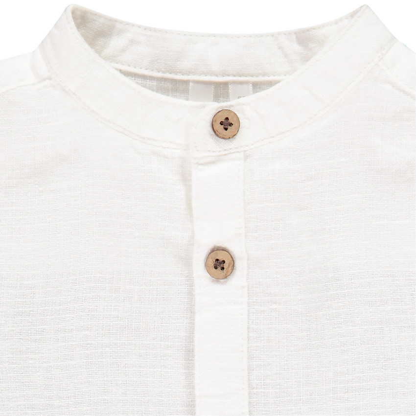 Conjunto peto y camisa cuello mao 