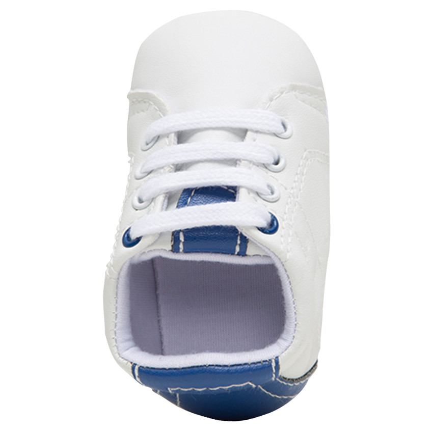 Zapatillas bajas suaves efecto cuero con cordones 