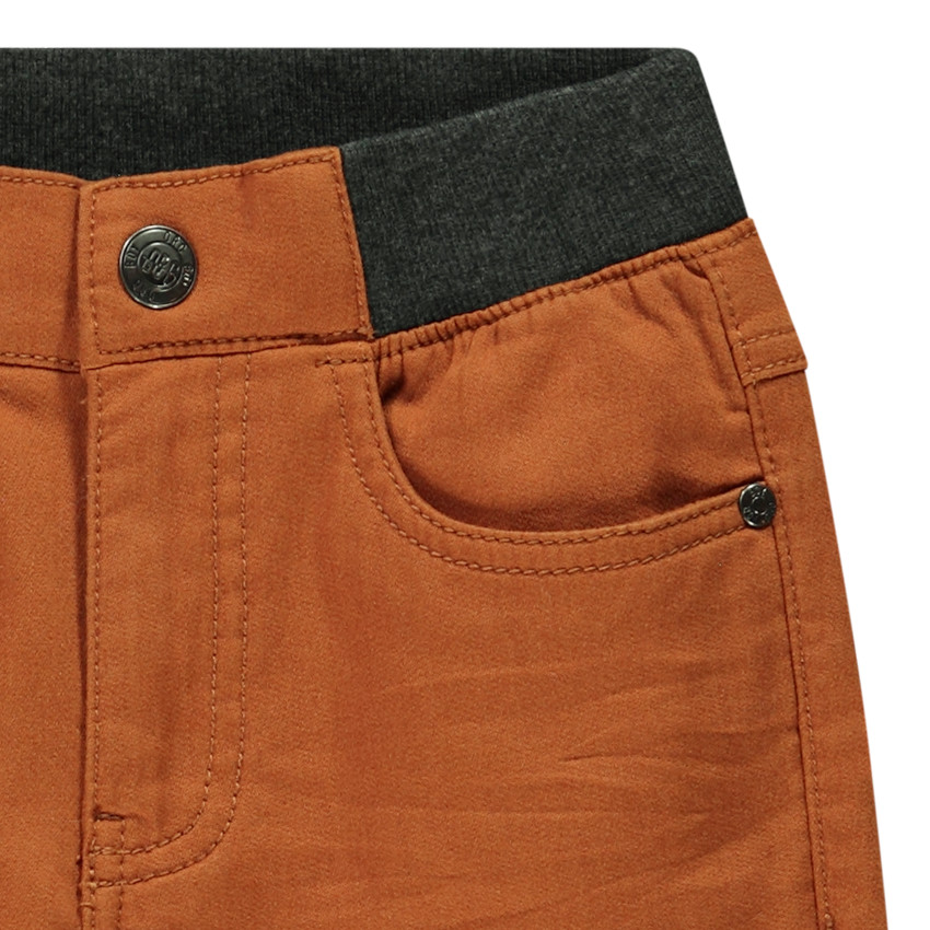 Pantalon en toile effet molleton avec empiècements matelassés pour garçon Main Pantalon en toile effet molleton avec empiècements matelassés pour garçon
