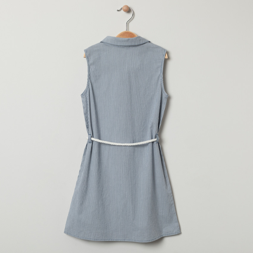 Robe chemise sans manches à rayures et poches 