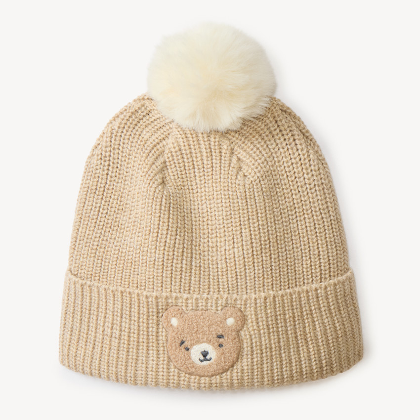 Gorro de bebé con pompom y bordado de cabeza de oso 