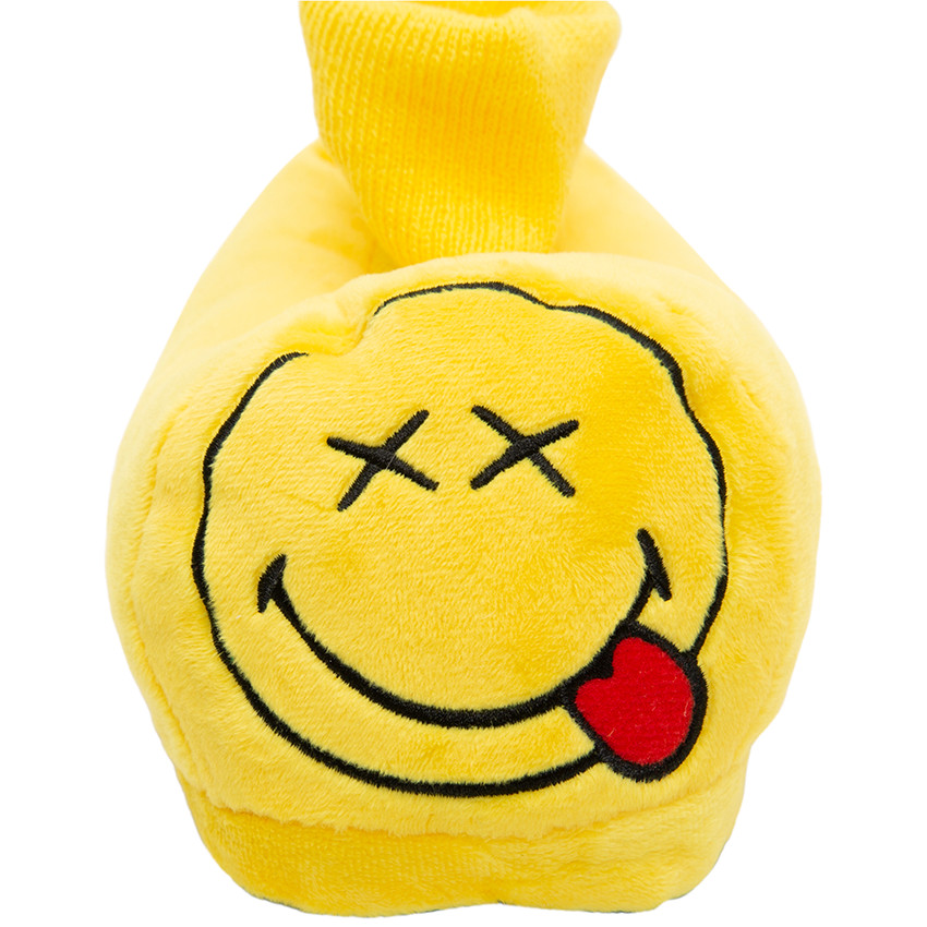 Zapatillas con forma de peluche Smiley con detalles bordados de la 24 a la 27  Additional Zapatillas con forma de peluche Smiley con detalles bordados de la 24 a la 27