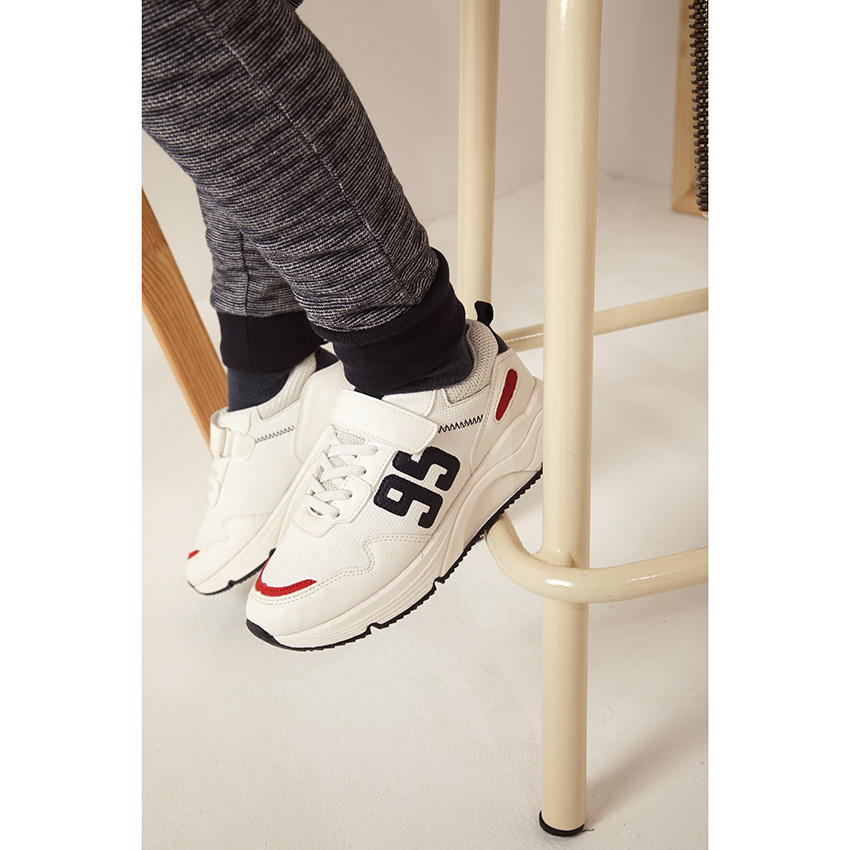 Zapatillas con números y suela gruesa para niño 