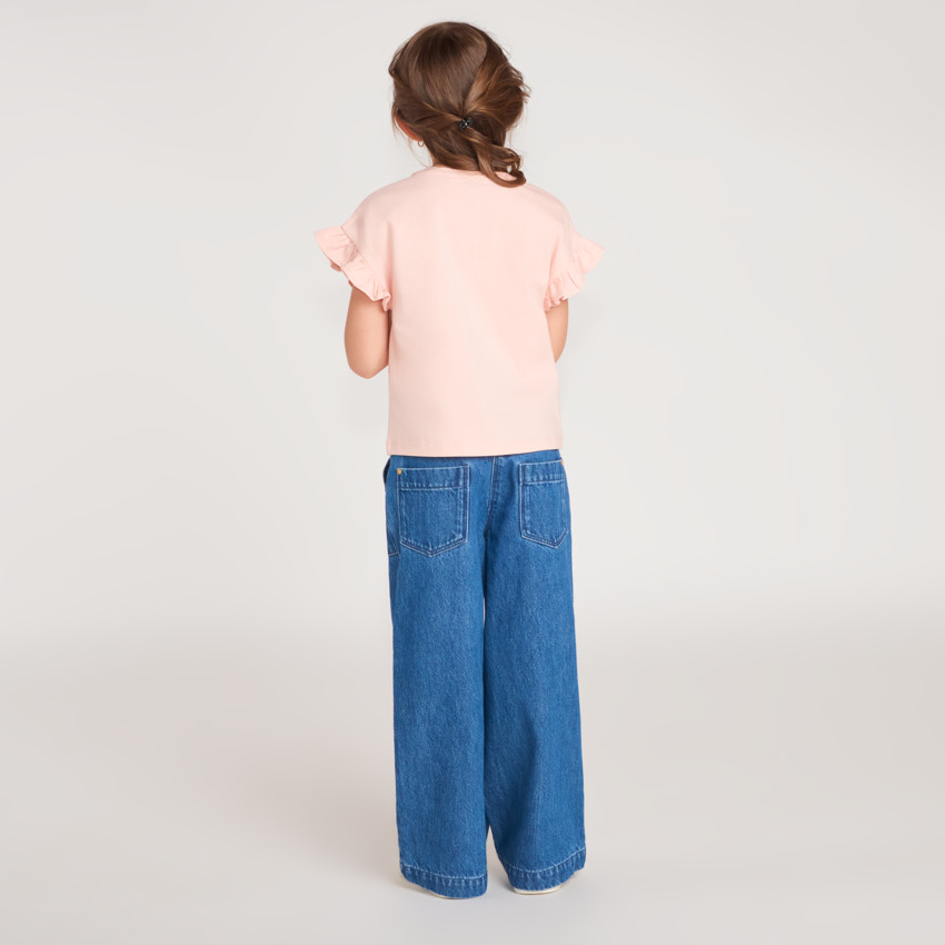 Pantalones de mezclilla anchos con bolsillos de parche para niña. 