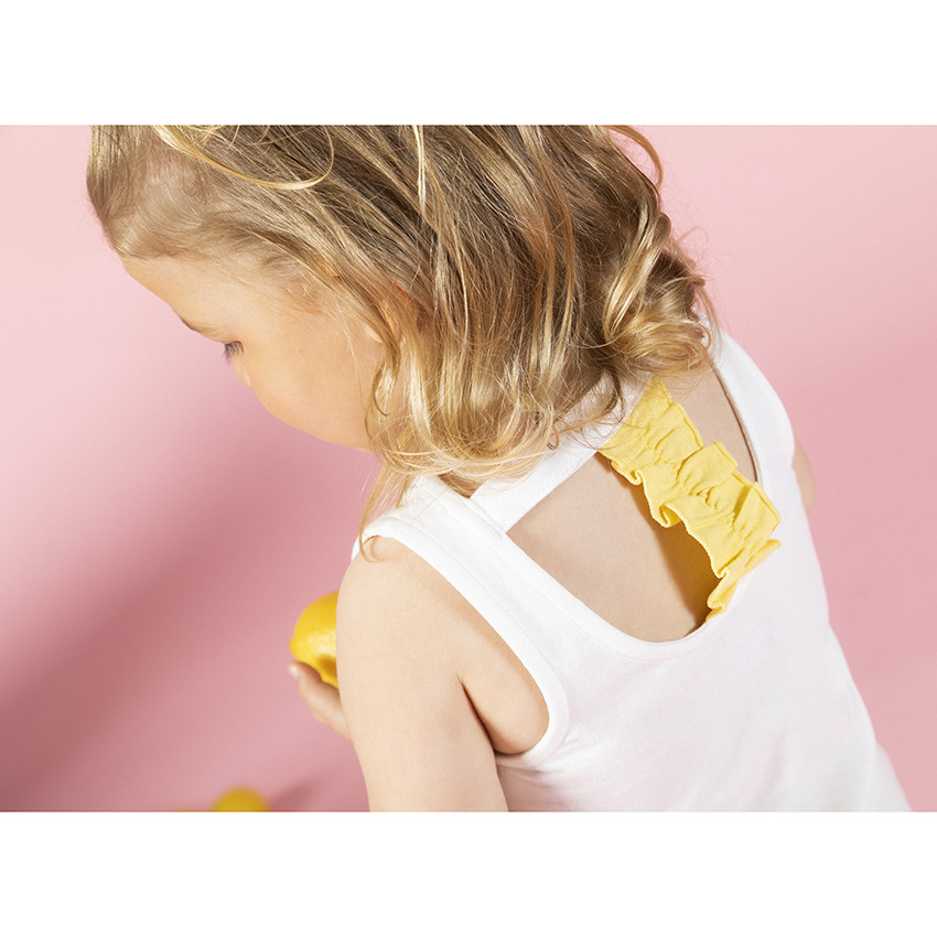 Conjunto camiseta sin mangas Minnie Disney y short amarillo 