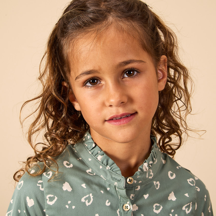 Vestido de niña de manga larga estilo camisa con estampado fantasía 