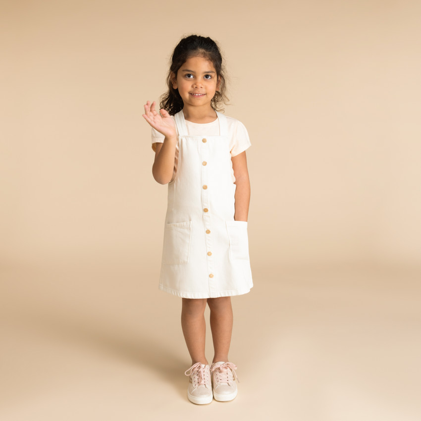 Pichi liso de denim con bolsillos para niña 
