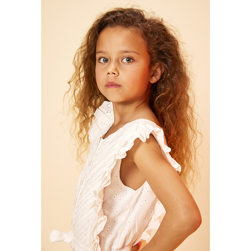 Vestido largo de brodería inglesa para niña 